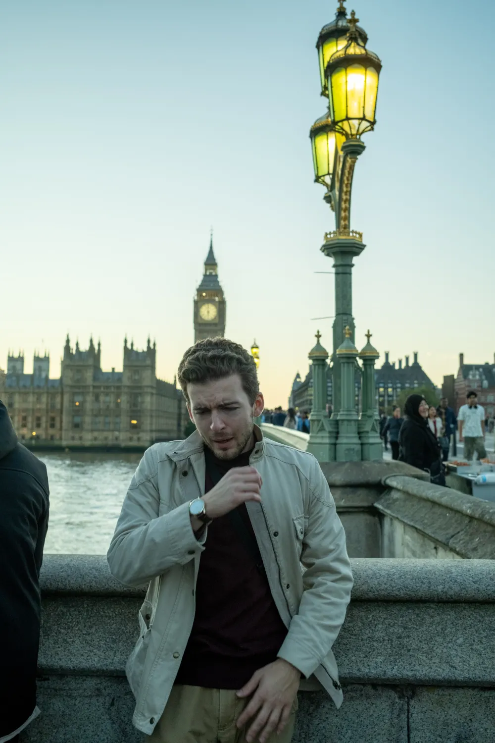 Dylan checking his watch on Westminster Bridge